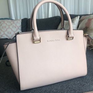 🌸✨MICHEAL KORS Pastel Pink Handbag✨🌸